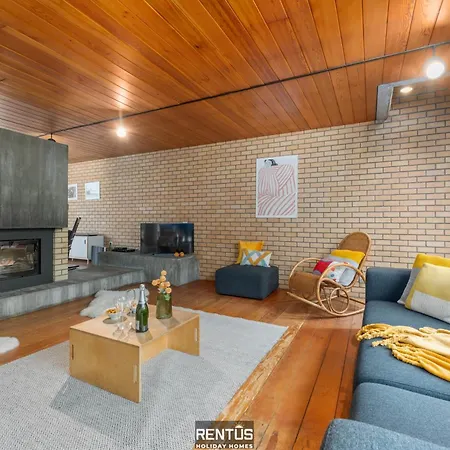 بيت للعطل T Zandhuis - Vintage With Garden In