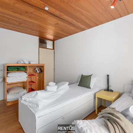 別荘 T Zandhuis - Vintage With Garden In