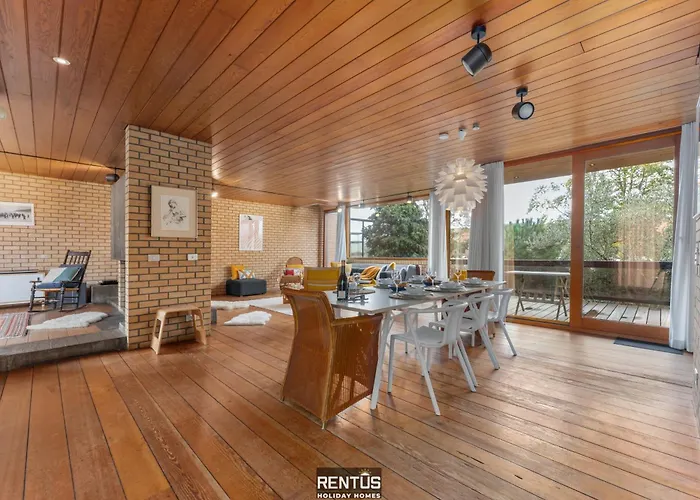 T Zandhuis - Vintage With Garden In * Ostend