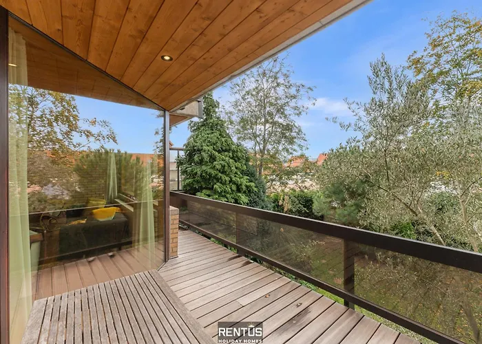 T Zandhuis - Vintage With Garden In Casa de Férias