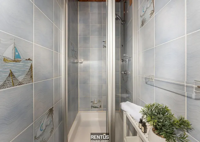 T Zandhuis - Vintage With Garden In * Ostend